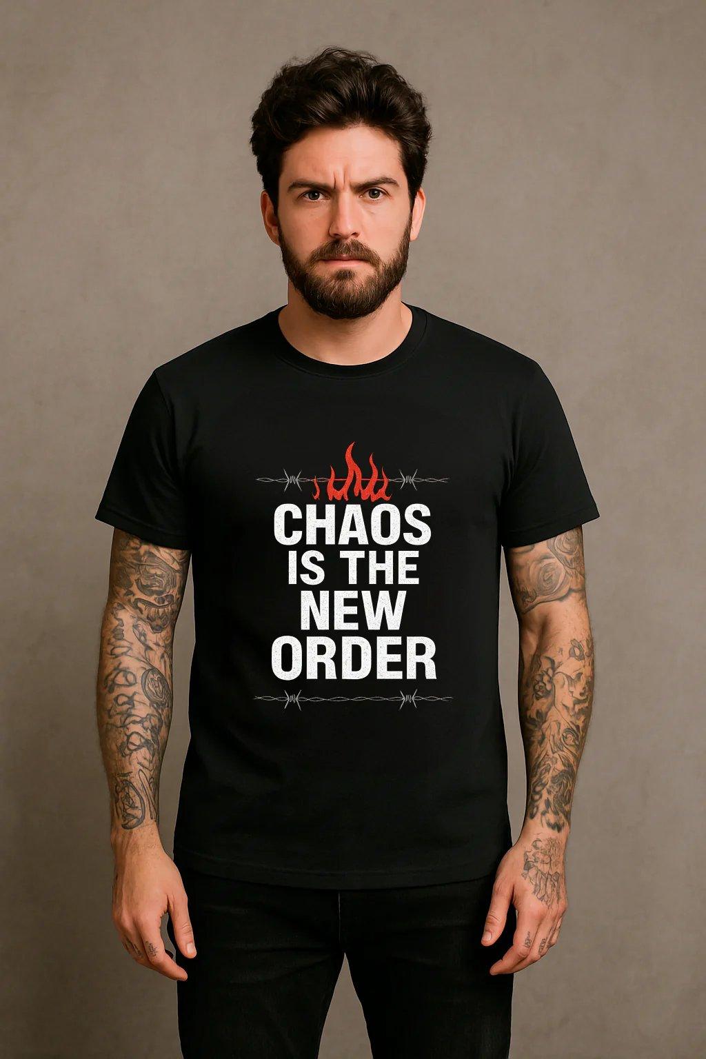 T-Shirt de Algodão Chaos is The New Order | Preto